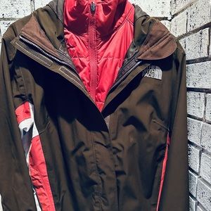 North Face 2 in 1 jacket
